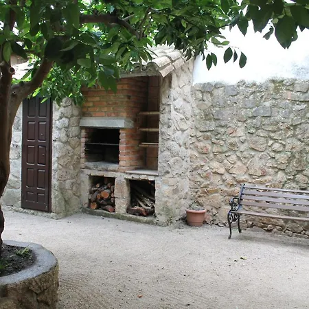 El Corral De La Vera * לוסאר דה לה ורה